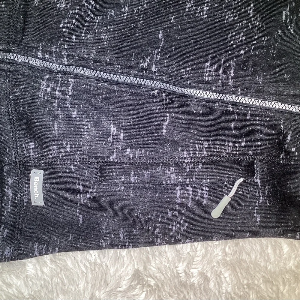 Bench definite zip up jacket size XL